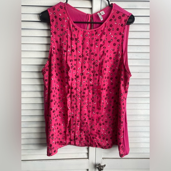 Elle brand blouse - Picture 1 of 7